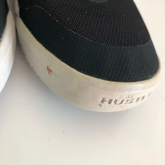 Nike Hustle DX Shoes