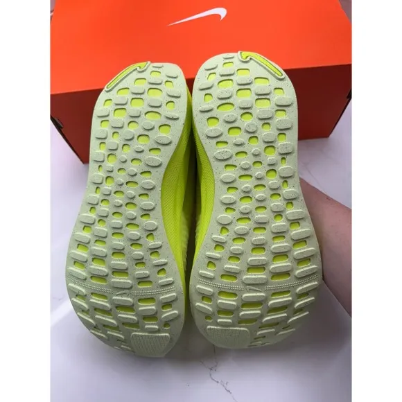Nike InfinityRN 4 Road Running Shoes men's 11 women's 12.5