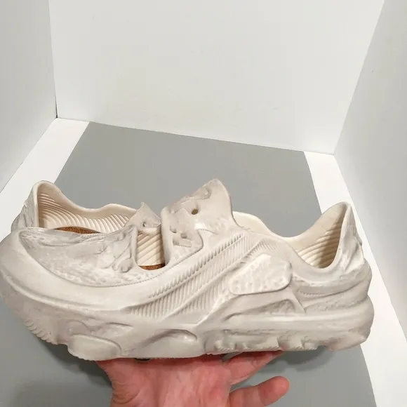 Nike ISPA Universal Slip Ons, Size 11.5