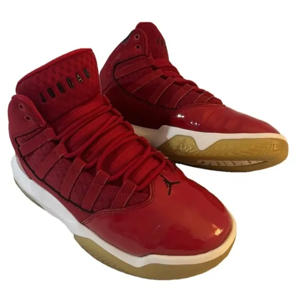 Nike Jordan 7Y Max Aura Gym Red Basketball Sneakers Running Shoes Footwear Boy