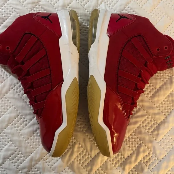 Nike Jordan 7Y Max Aura Gym Red Basketball Sneakers Running Shoes Footwear Boy