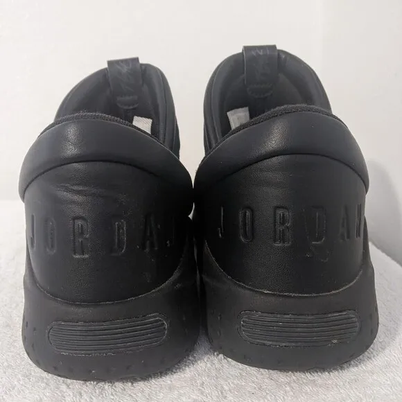 Nike Jordan Flight Luxe Gym All Black Running Shoe Boys Youth Sz 7Y 919716-011