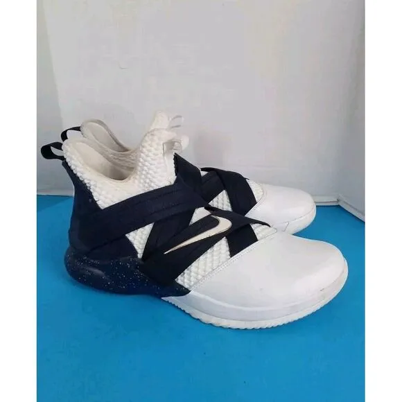 Nike LeBron Soldier Basketball Shoes White Navy Cross-Strap‎ Athletic Sneakers