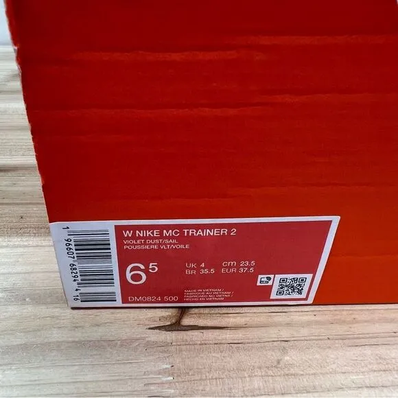 Nike MC Trainer 2 womens 6.5 Training gym shoes Violet Dust  new with box