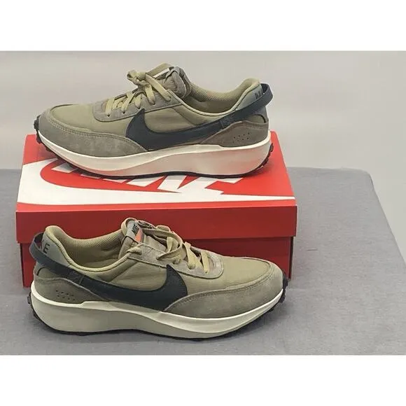 Nike Men’s Waffle Debut SE Shoes Size 9 Olive Green