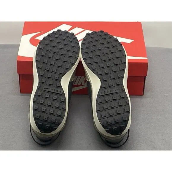 Nike Men’s Waffle Debut SE Shoes Size 9 Olive Green