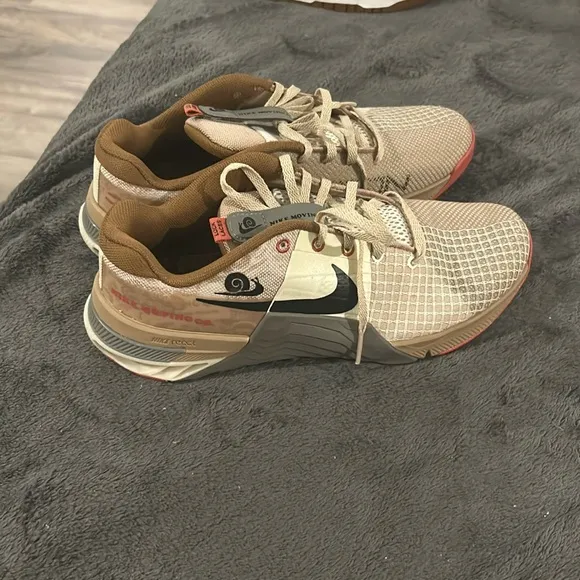 Nike Metcon 8 AMP Size 8 Women DV1206-100 Gym Lifting Shoes