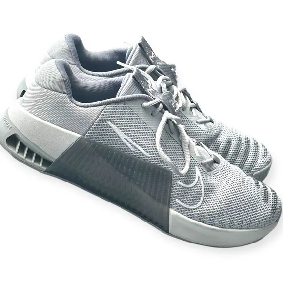Nike Metcon Mens Workout Shoes Light Smoke Grey/White Size 11.5