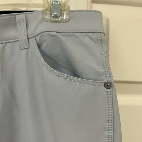 Nike NWT Dri-Fit Slim Fit Dress Mens Light Blue Pants size 33x30