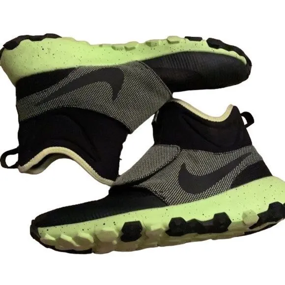 Nike Roshe Mid Winter Stamina Sneaker Shoes  Black/Lime Size 7y/8.5 Womens