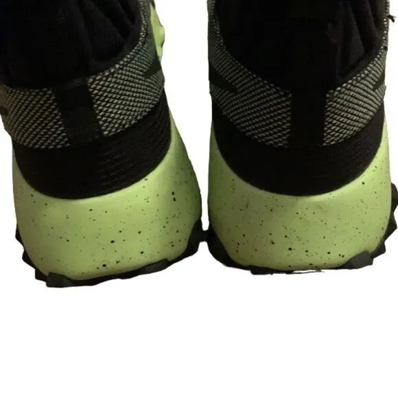 Nike Roshe Mid Winter Stamina Sneaker Shoes  Black/Lime Size 7y/8.5 Womens