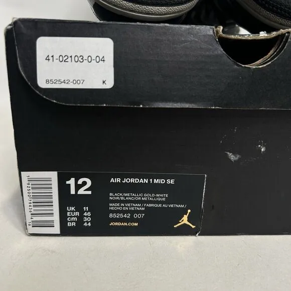 Nike Shoes Air Jordan 1 Mid SE “Patent Black Gold” 2024