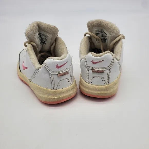 Nike Shoes Baby 7C Girl Gym Sneaker White Pink #309828-161 Vintage
