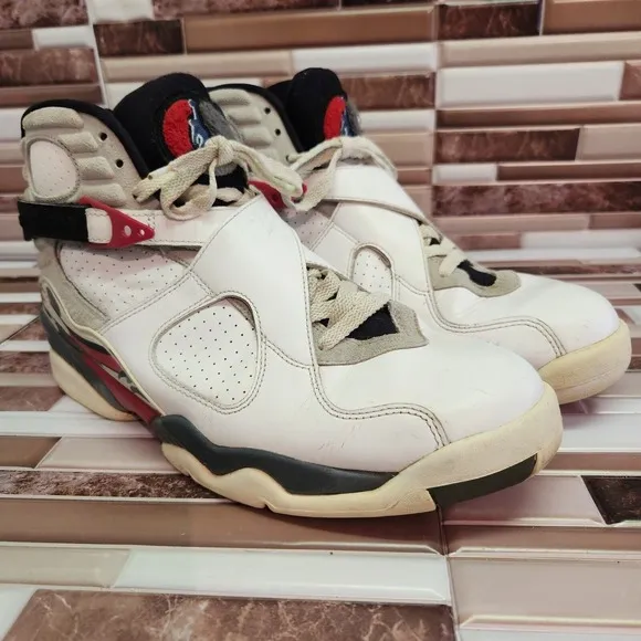 Nike Shoes Mens 12 Jordan Retro Bugs Bunny Cross Strap  2013 Vintage White