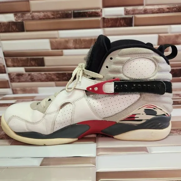 Nike Shoes Mens 12 Jordan Retro Bugs Bunny Cross Strap  2013 Vintage White