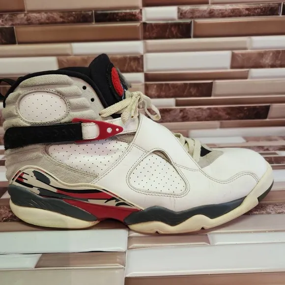 Nike Shoes Mens 12 Jordan Retro Bugs Bunny Cross Strap  2013 Vintage White