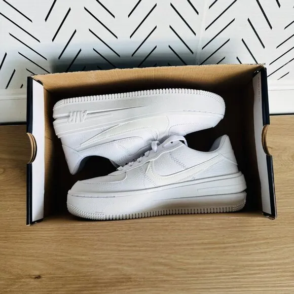 ⭐Nike Sz 7.5 Women's Shoes Air Force 1 PLT.AF.ORM Sneakers White DJ9946-100 New