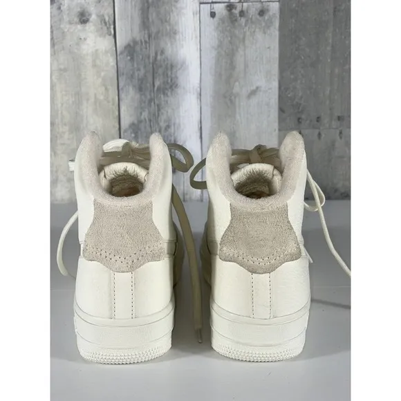NIKE Women's Air Force 1 High Sculpt Sneaker DC3590-102 Triple Sail -  Sz - 7