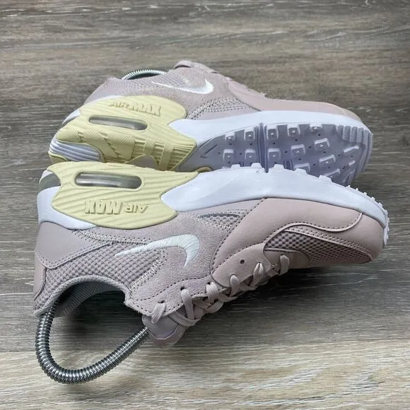 Nike Women's Air Max Excee Shoes Platinum Violet White CD5432-010 Size 6 NEW