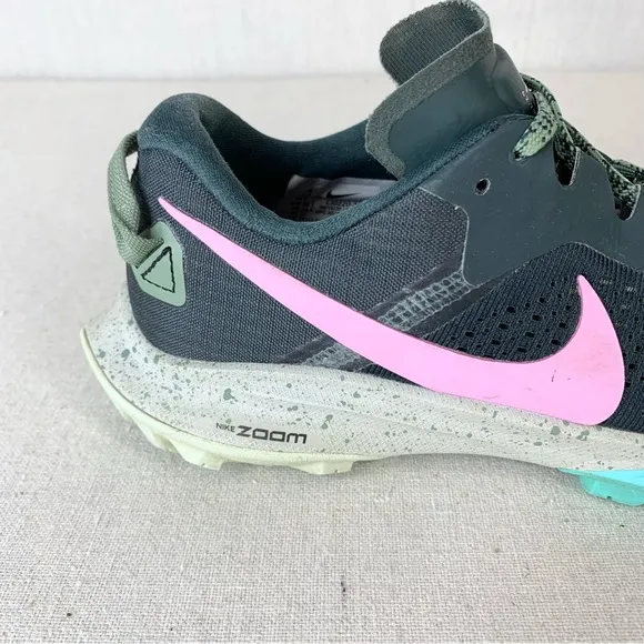 Nike Women's Air Zoom Terra Kiger 6 Multicolor Running/Athletic Shoes - Size 7.5