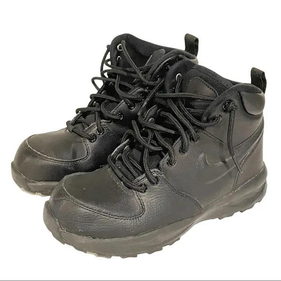 Nike Youth Size 4 Black Monoa ACG Sneakers Boots Mid Top