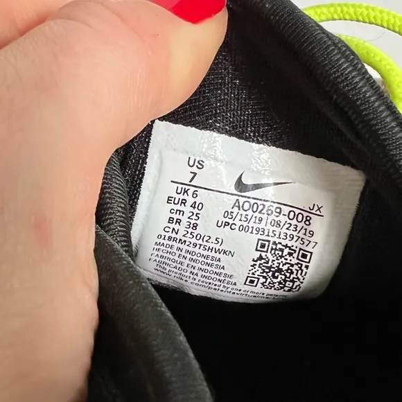 Nike Zoom 2000 2K Volt Green and Black Chunky Sneakers