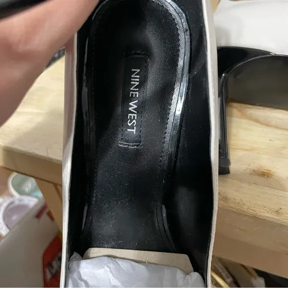 Nine West Erenn Pointy Toe Stiletto Dress Pumps Size 9.5