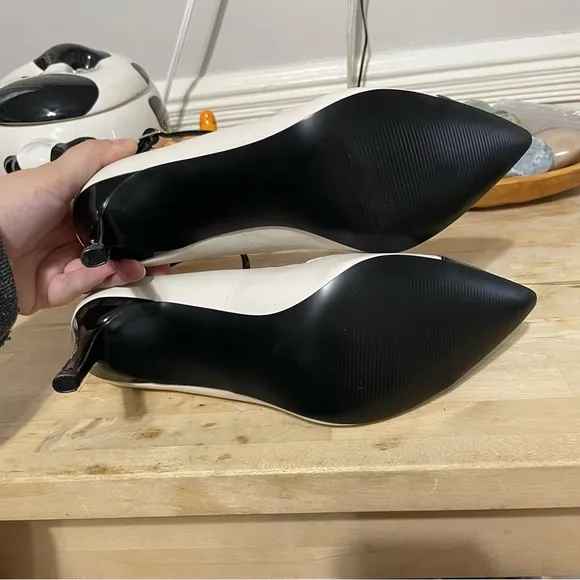 Nine West Erenn Pointy Toe Stiletto Dress Pumps Size 9.5