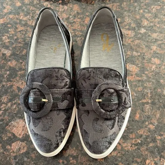 Nine West Black Tone on Tone Shireene Slip on Sneakers Size 5.5 M New