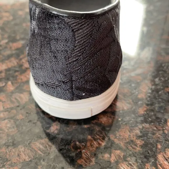 Nine West Black Tone on Tone Shireene Slip on Sneakers Size 5.5 M New