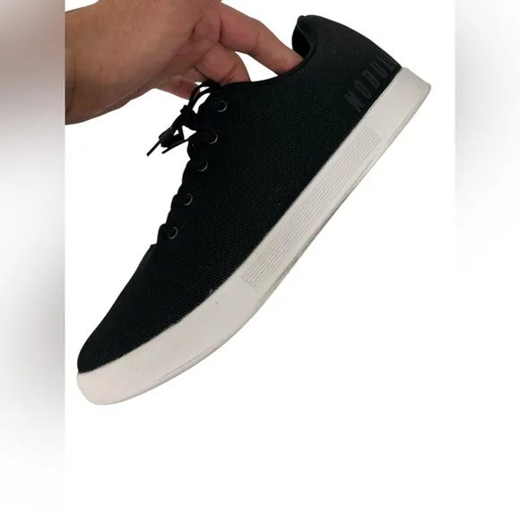 NOBULL Canvas Trainer Workout Sneakers Black White Mens 11.5 Womens 13 Gym