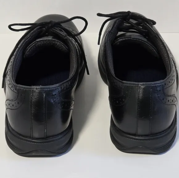 Nunn Bush Mens Comfort Gel Slip Resistant Black Leather Wingtip Oxford Shoes 9.5