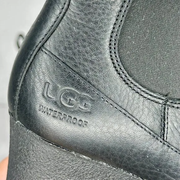 NW/B Ugg Arleta Wedge Waterproof Black Silver Buckle Boots Size 9.5