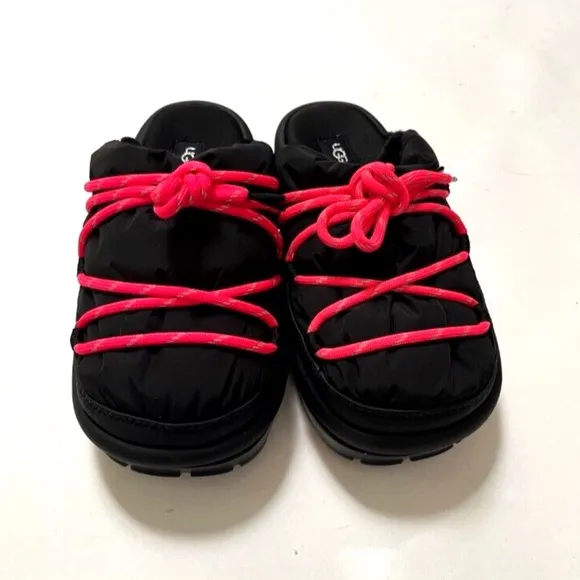NWOB $120 UGG Spaceslider Tech Slide Slippers Black 1143951 Puffy Furry