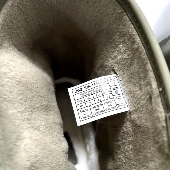 NWOB $170 UGG Brellah Mini Waterproof Chunky Bootie Rain Olive Green Boots