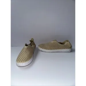 NWOB Ilse Jacobsen Beige Leather Tulip Perforated Slip on Shoes Size 10