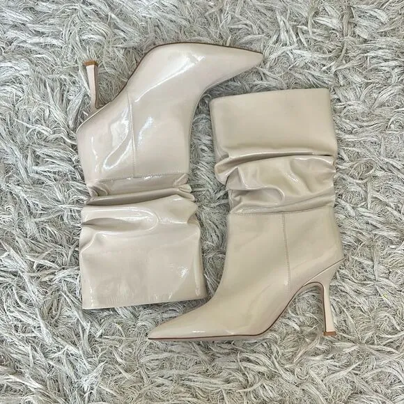 NWOB Jeffrey Campbell Guillo Pointed Toe Slouchy Boots in Ivory Patent size 8.5