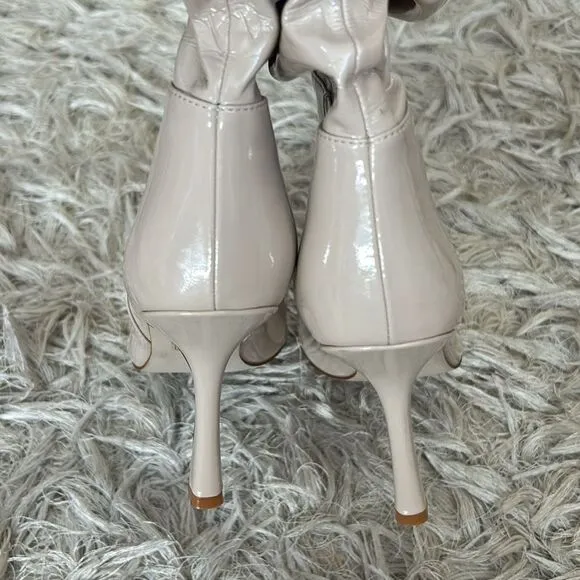 NWOB Jeffrey Campbell Guillo Pointed Toe Slouchy Boots in Ivory Patent size 8.5