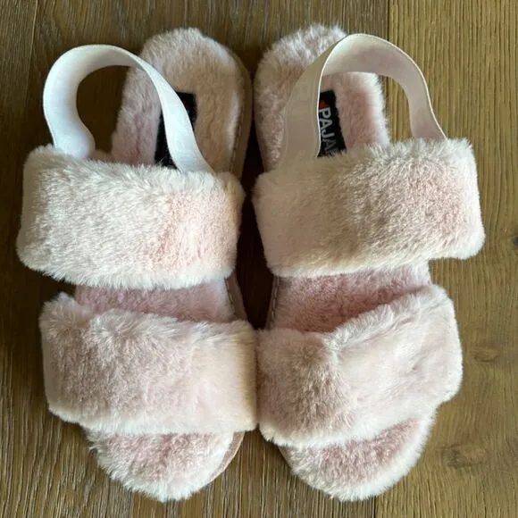 NWOB MARA STRAP WOMEN'S SLIPPER In Pink