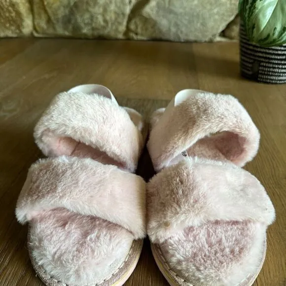 NWOB MARA STRAP WOMEN'S SLIPPER In Pink