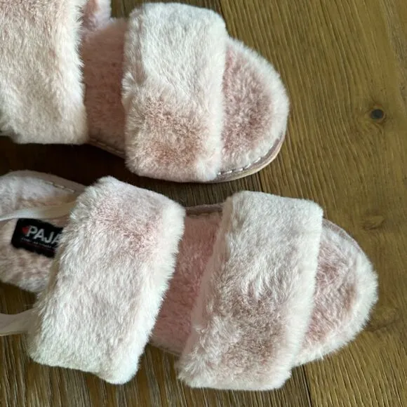 NWOB MARA STRAP WOMEN'S SLIPPER In Pink