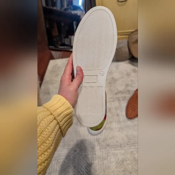 NWOB Res Ipsa Kilim Sneaker Size 10