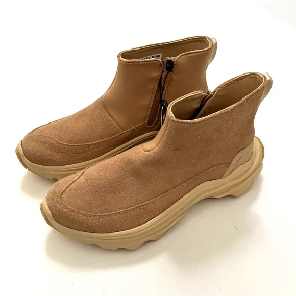 NWOB SOREL Kinetic Breakthru Acadia Waterproof Boots Suede Size 8.5 Tawny Buff