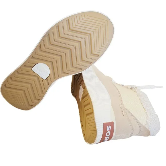 NWOB SOREL Womens Out 'N About Cozy Sneaker Boots Tawny Buff High Top Cream 9
