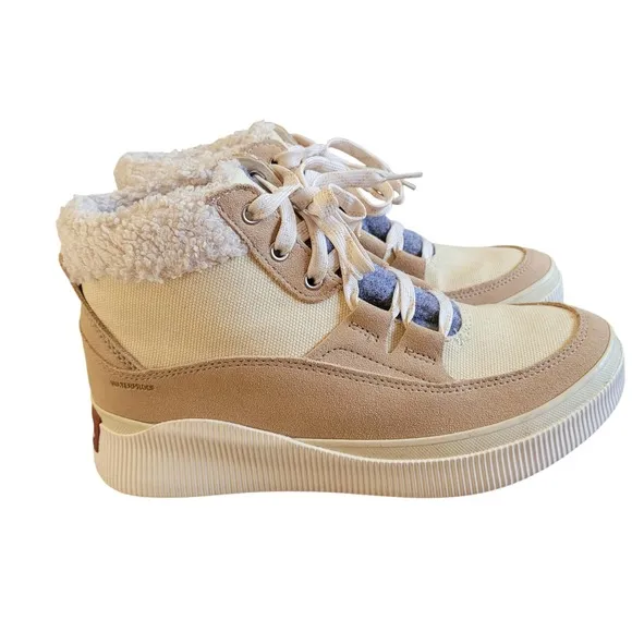 NWOB SOREL Womens Out 'N About Cozy Sneaker Boots Tawny Buff High Top Cream 9