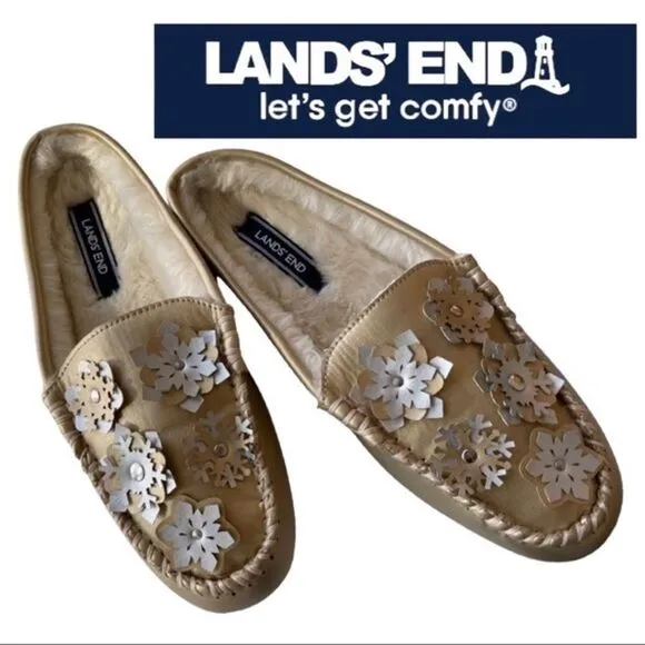 NWOB Lands' End Snowflake Fur Lined Faux Leather Moccasin Slipper, Size 8