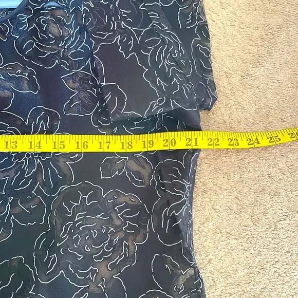 NWOT Alfani Oversized Sheer Floral Black Jacket Size Medium