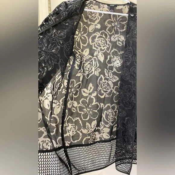 NWOT Alfani Oversized Sheer Floral Black Jacket Size Medium