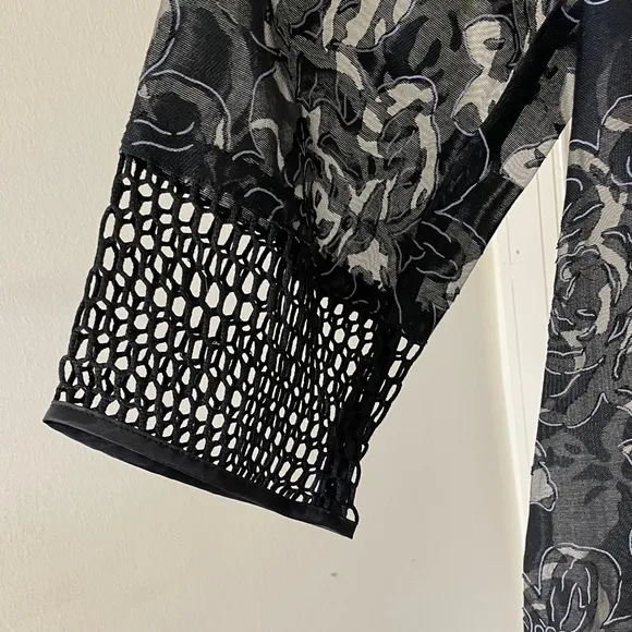 NWOT Alfani Oversized Sheer Floral Black Jacket Size Medium