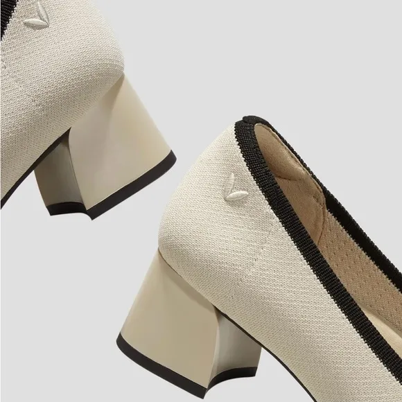 NWOT Almond-Toe Chunky Heels (Julie Pro)